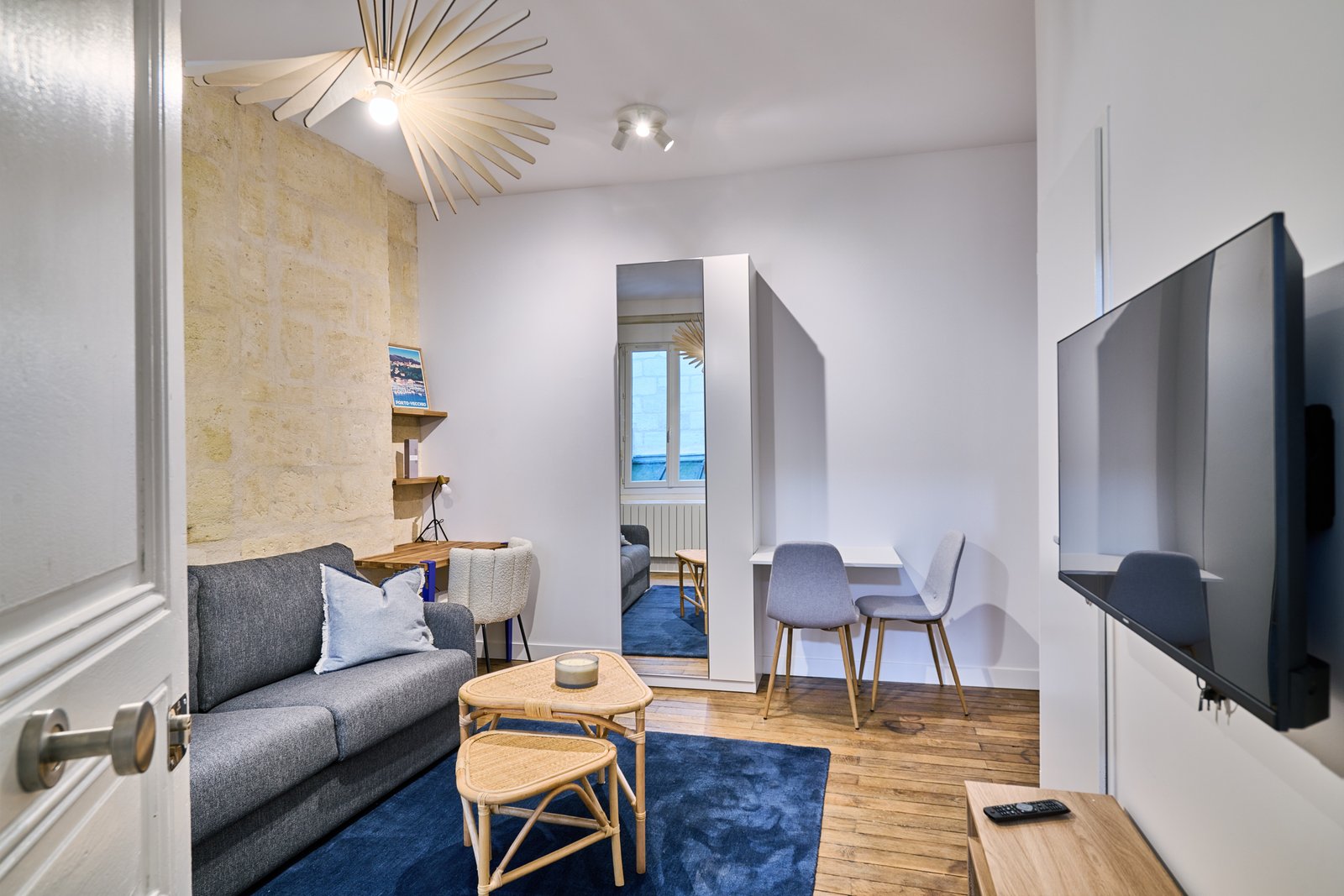 ✨ Studio de charme 18,61 m² – 48 cours d’Albret, Bordeaux