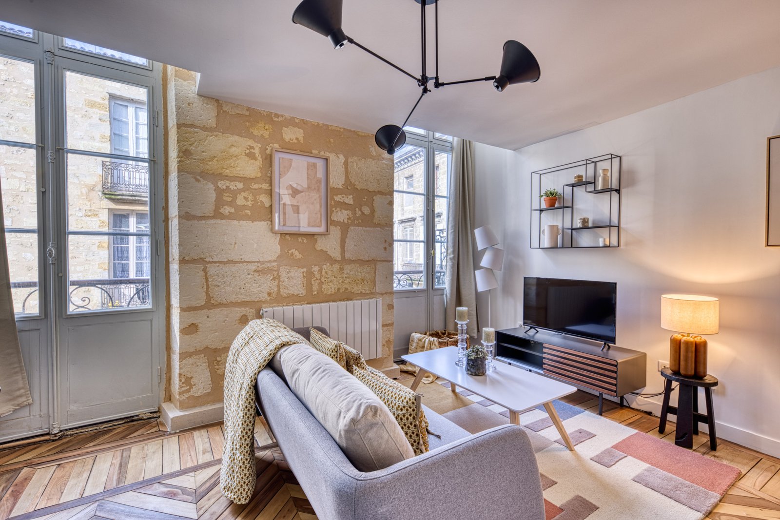 ✨ T1 bis rénové – Bordeaux centre – Rue Sainte-Catherine
