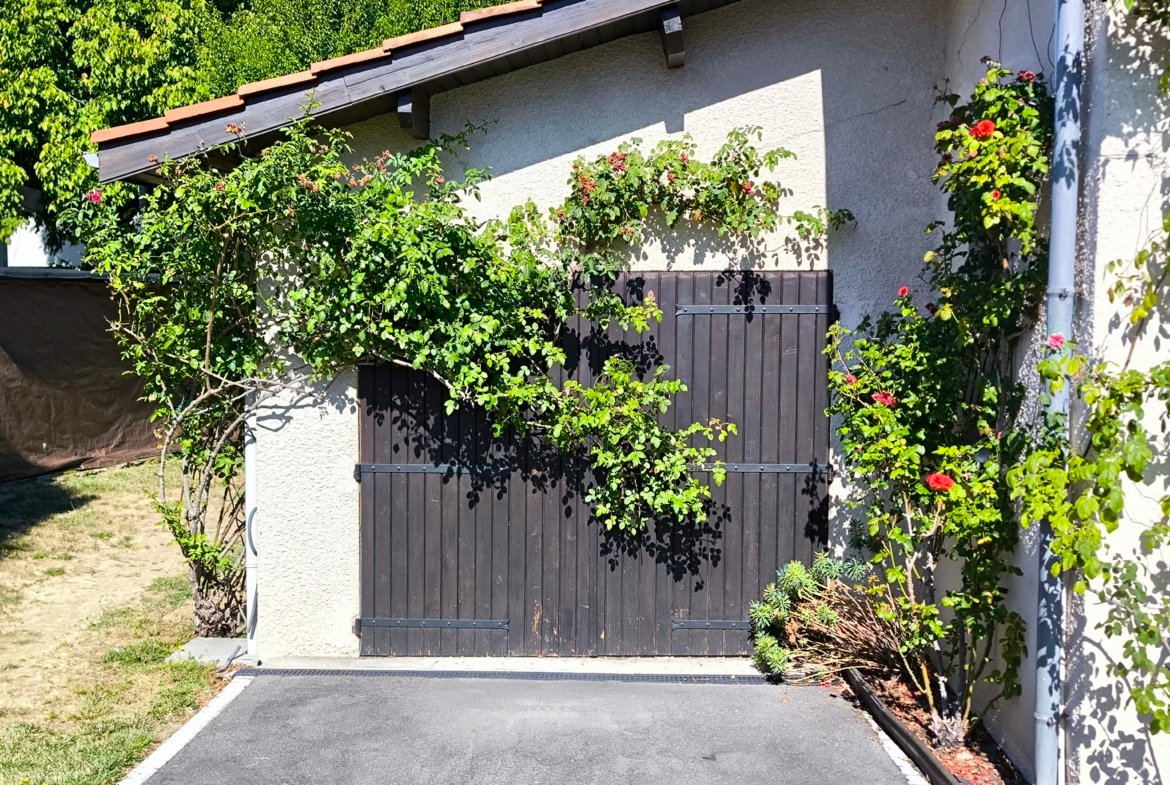 Maison familiale 171 m² avec piscine – Pessac – Terrain 850 m²