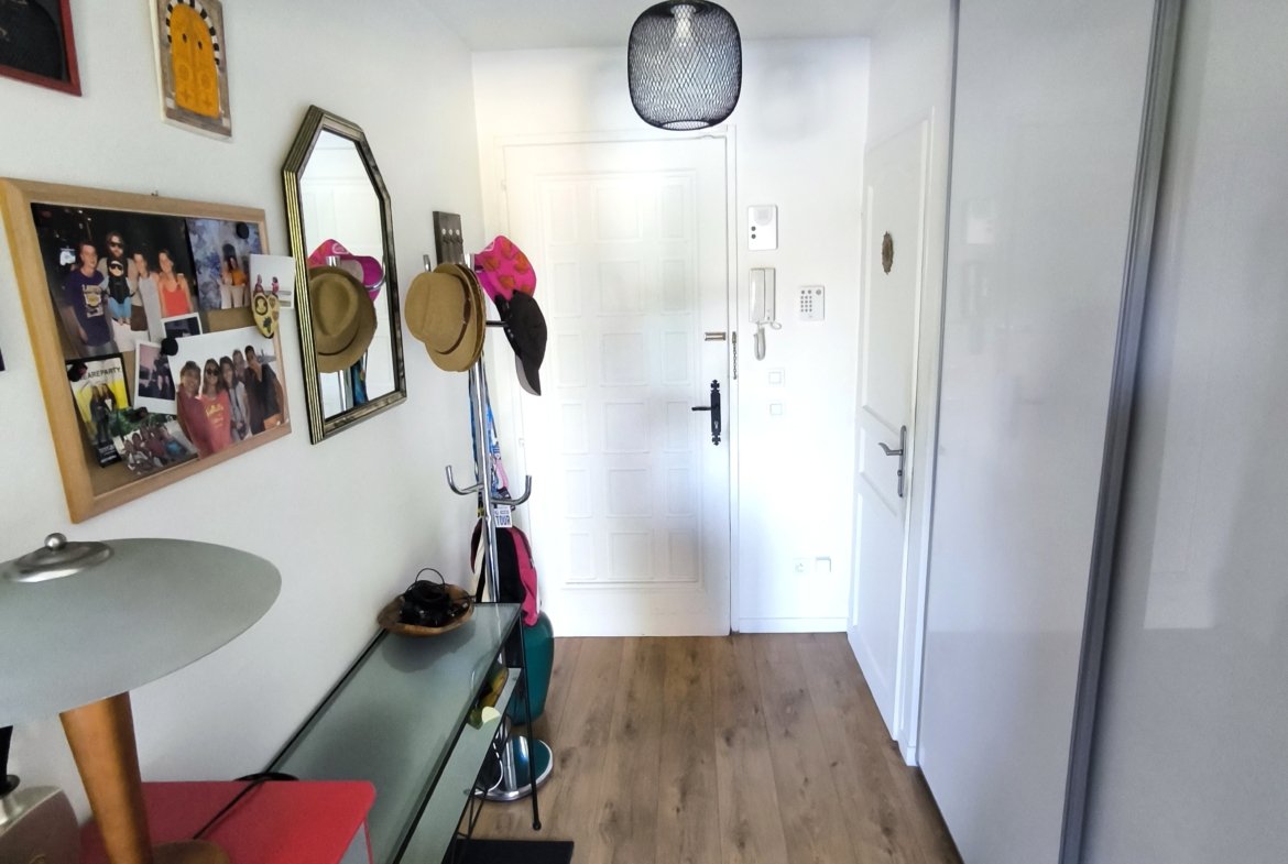 Maison familiale 171 m² avec piscine – Pessac – Terrain 850 m²